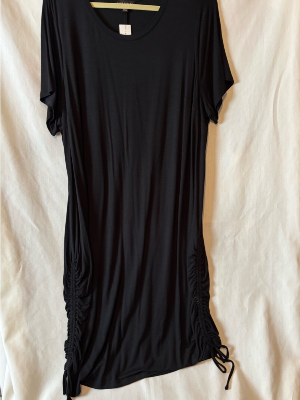 NWT Women’s Size 22/24 Short Sleeve Ruched Hem Dress - Black